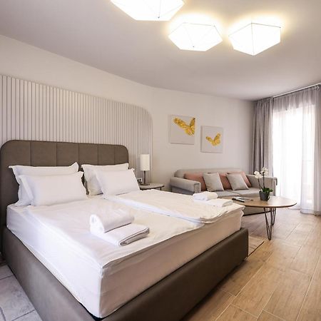 Arsenal Lofts Lägenhet Zadar Exteriör bild
