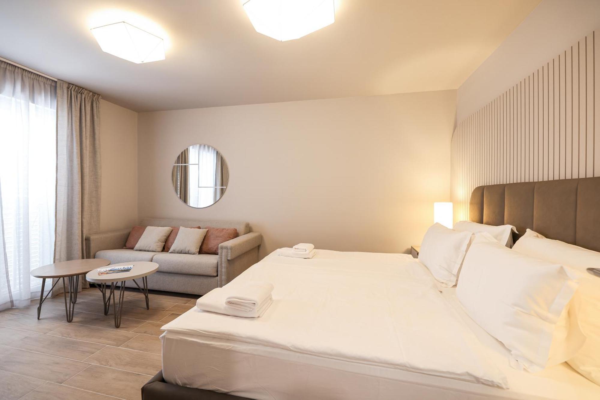 Arsenal Lofts Lägenhet Zadar Rum bild